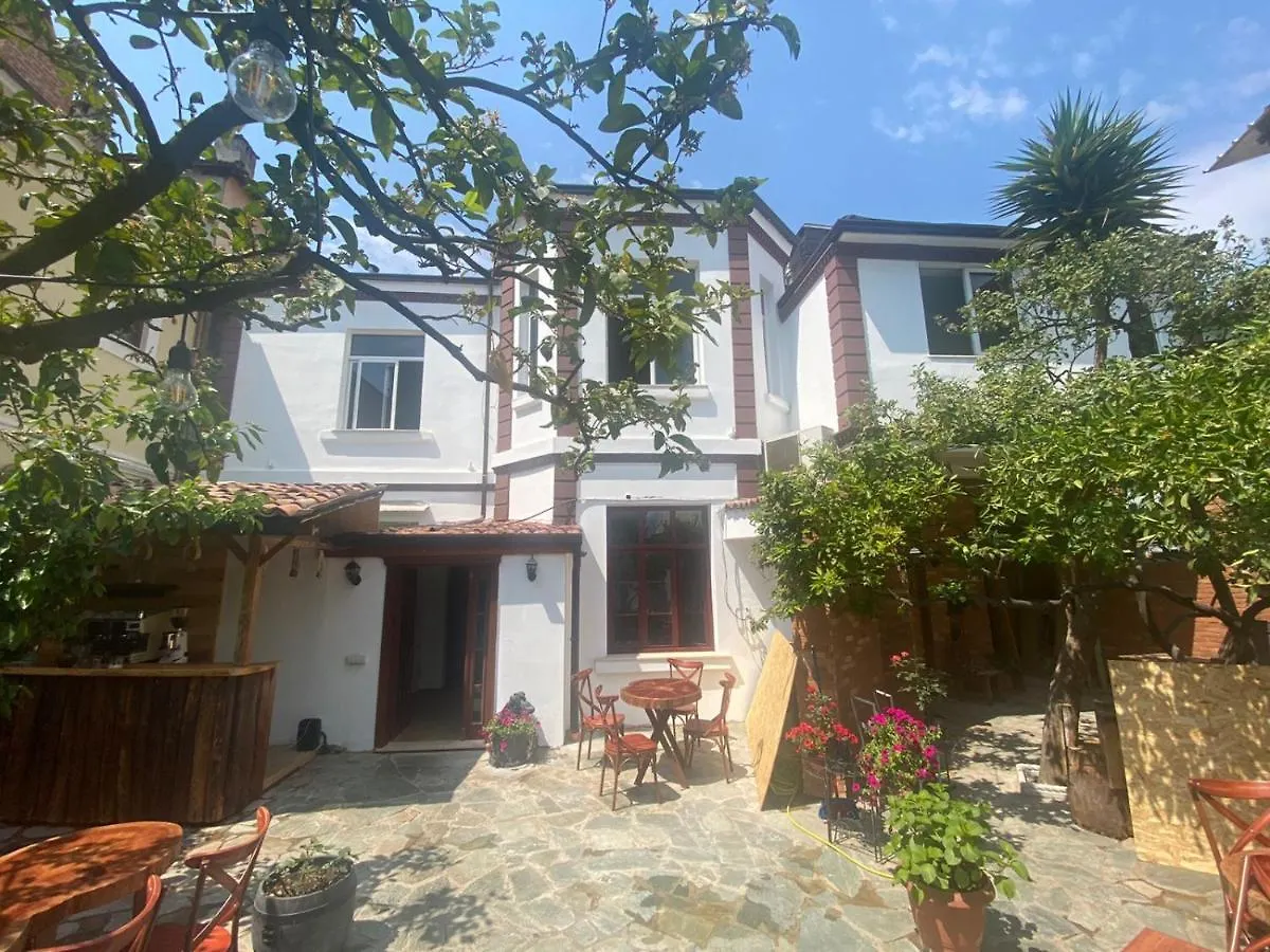 Oda Hostel Tirana Albania