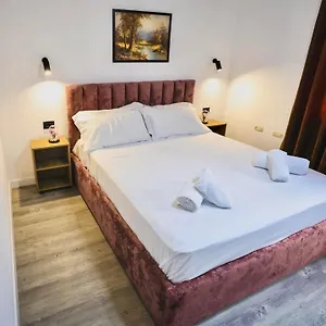 Hotel Alizee, Tirana