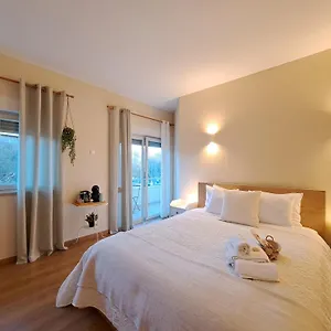https://villa-prana-guest-house.hotelaalgarve.com